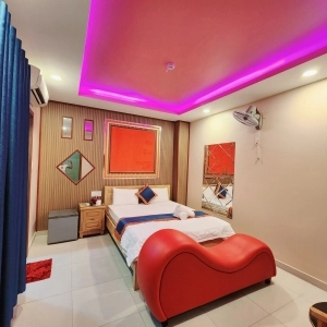 PHÒNG CÓ NẾN THƠM